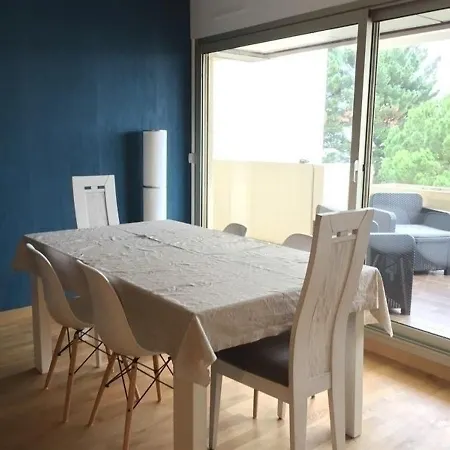 Sainte Madeleine 154: Vacances Tout Confort Avec Terrasse A Proximite De Tout *